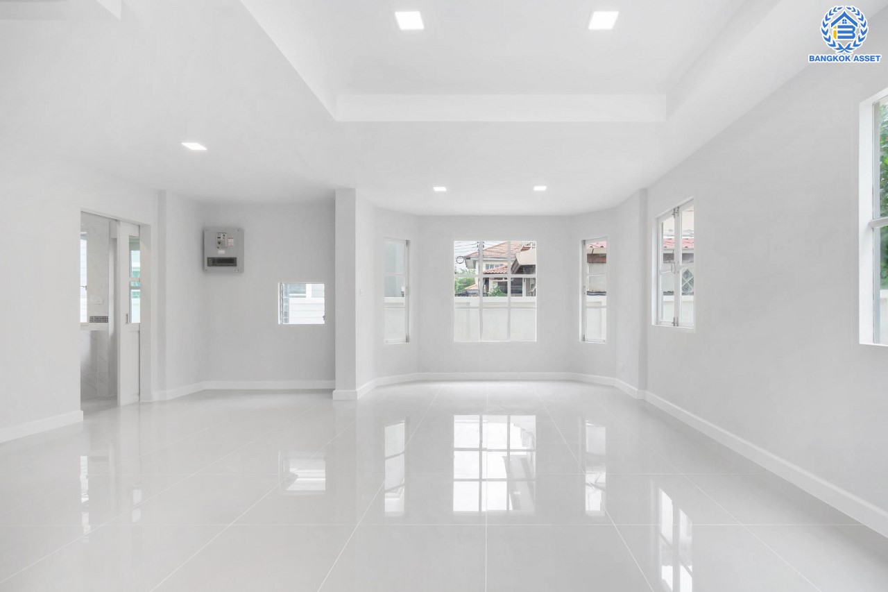 บ้านมือสองตกแต่งใหม่ แบรนด์ LH ม.ชัยพฤกษ์ บางใหญ่-เซ็นทรัลเวสต์เกต ตอบโจทย์ทุกการอยู่อาศัย เนื้อที่ 56.4 ตร.ว. ฟังก์ชัน 3 ห้องนอน 2 ห้องน้ำ 2 ที่จอดรถ บนทำเลดีที่สุด! ใกล้เซ็นทรัลเวสต์เกต ทางด่วน "กาญจนาภิเษก" และเพียง 10 นาที ถึง MRT "สถานีคลองบางไผ่"